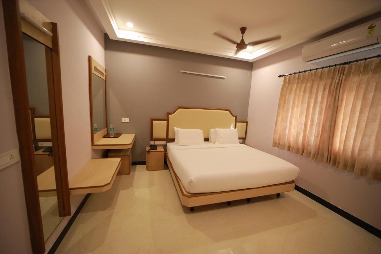 Majestic Hotel Madurai Dış mekan fotoğraf