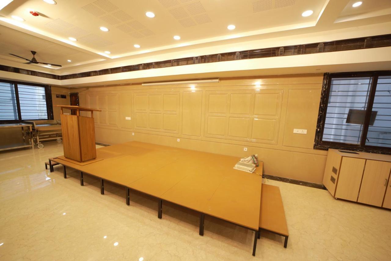Majestic Hotel Madurai Dış mekan fotoğraf